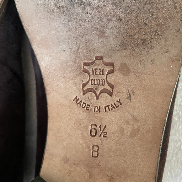 Vintage Harold's Shoes Women US 6.5 B Brown Suede Leather Slip On Flats Italy‎ - Picture 9 of 10